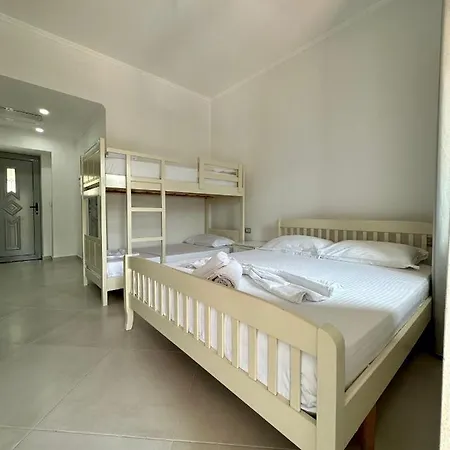 Apartment Holiday Sidi Sarandë